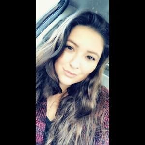 Meet your Posher, Valeria